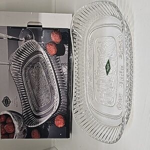 NIB Shannon Crystal Bread Tray